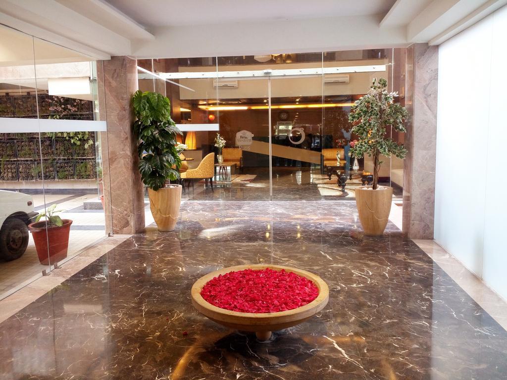 Best Western Plus O2 Indore Eksteriør bilde