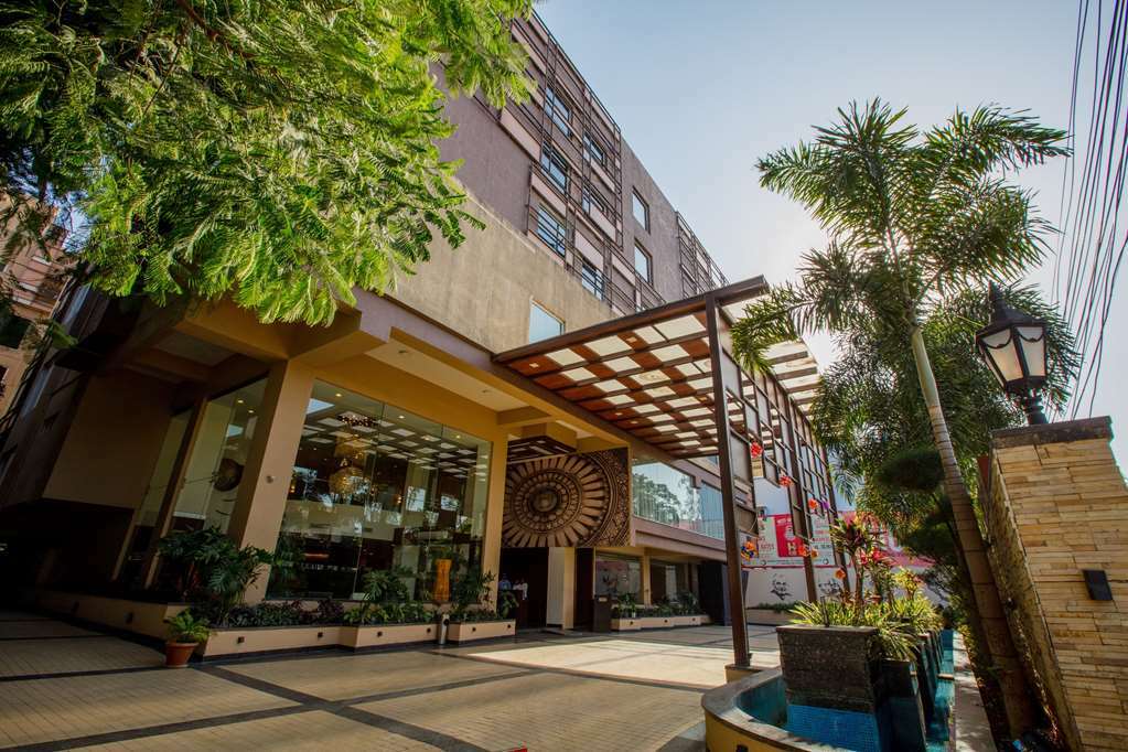 Best Western Plus O2 Indore Eksteriør bilde
